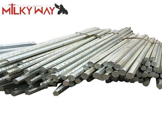 Cột điện bằng thép Gr50 3-4mm mạ kẽm với thang leo để phân phối điện an toàn
