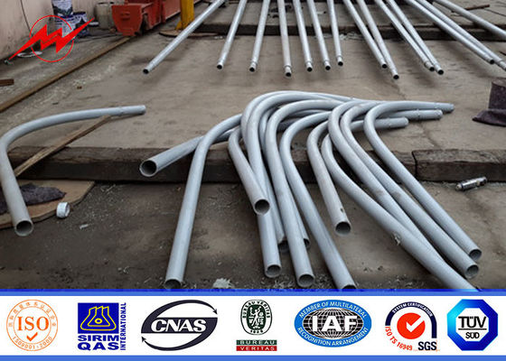 Cột đèn ngoài trời hình bát giác 5M đến 15M Với cánh tay cong đôi 60mm Dia