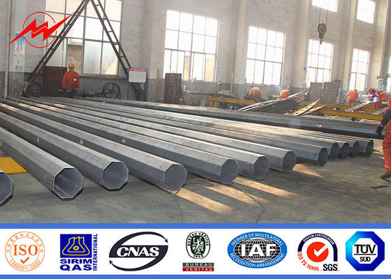 Cực truyền tải điện bằng thép mạ kẽm nhúng nóng với các phụ kiện liên quan